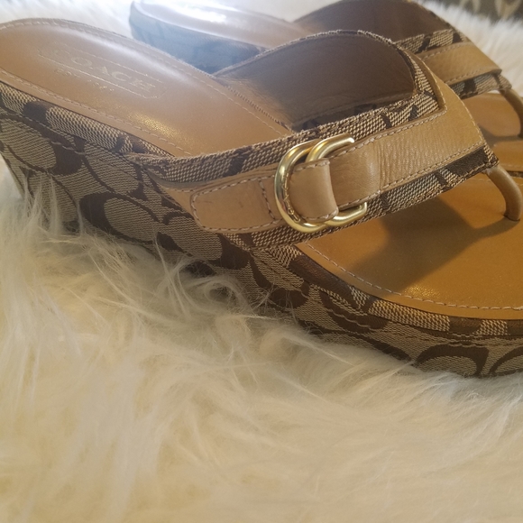 Coach sandals. SALE - Picture 8 of 8